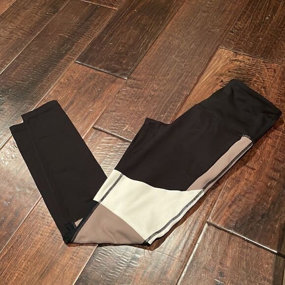 Zella Wonder Black Taupe Cream Color Block 7/8 Stretchy Leggings Sz Small - Picture 7 of 7
